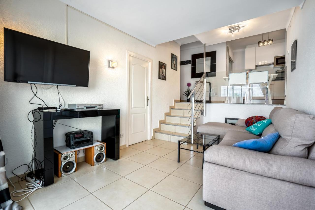 Apartamento Apartamento Welcs con Terraza Frente al Mar Ampuriabrava Exterior foto