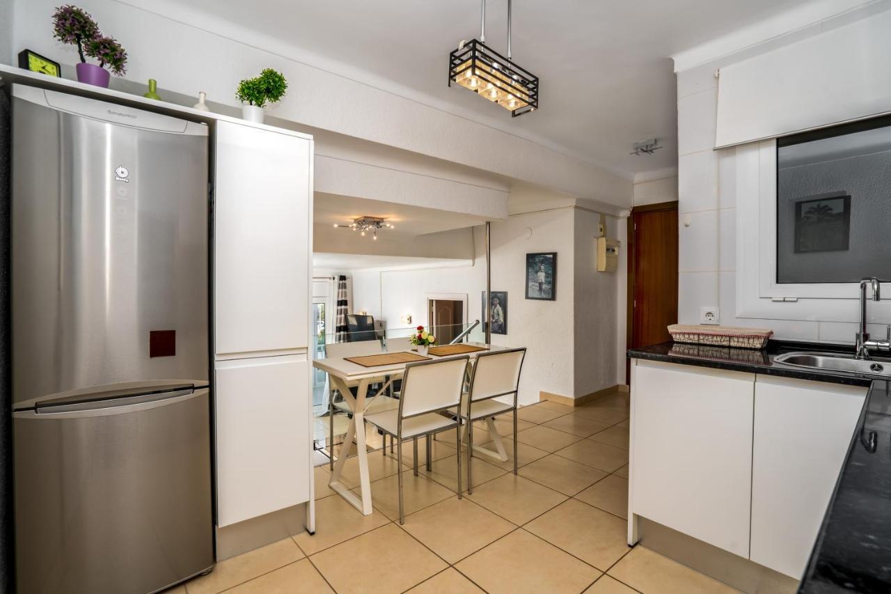 Apartamento Apartamento Welcs con Terraza Frente al Mar Ampuriabrava Exterior foto